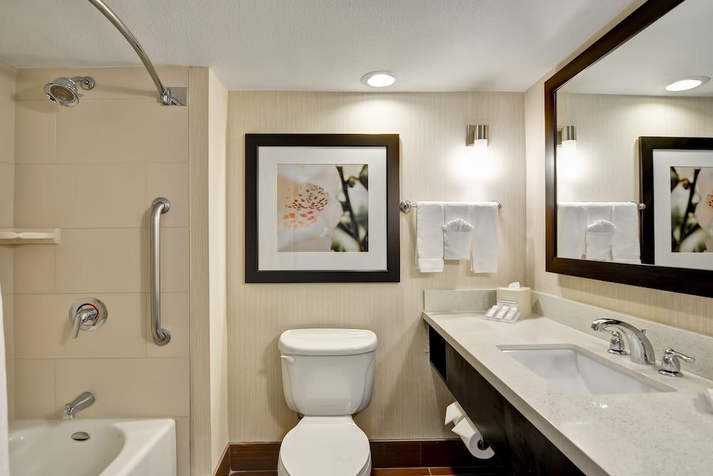 Hilton Garden Midtown